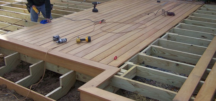 Wood Deck Builders in Pomona, CA